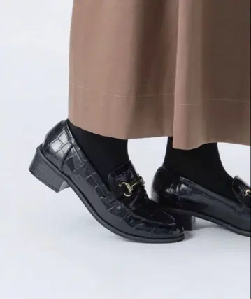 BEAMS HEART 비트 로퍼 악어 무늬 힐 가죽 신발