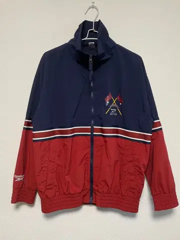 Reebok 콜라보 나일론 자켓 네이비/레드 사이즈 M