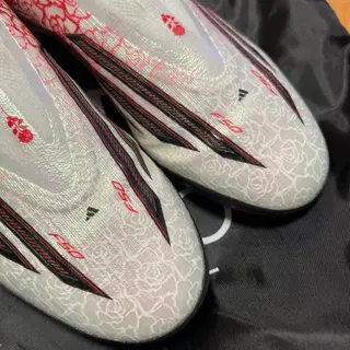 라민 야말 풋살화 중고 거래 이미지