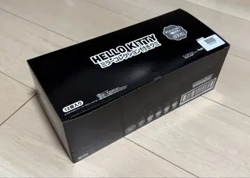 [ 미개봉 ] HELLO KITTY 거울 컬렉션 12개입