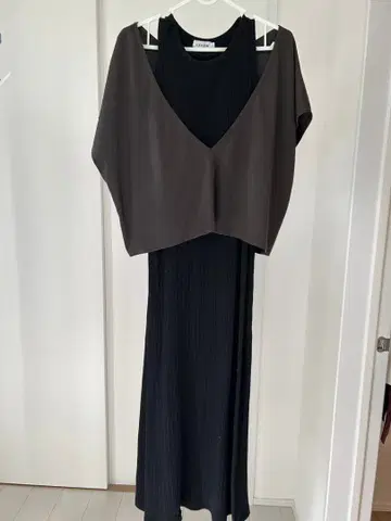 LEPSIM 리브 셋업 F 블랙 그레이