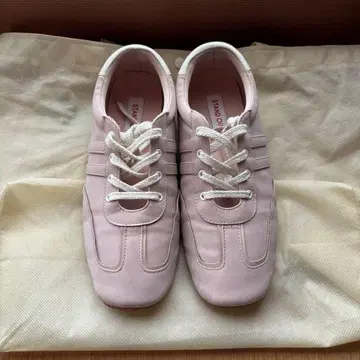 STAND OIL 핑크 스니커즈