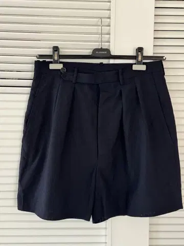 JILSANDER 울 100% 하프 팬츠 컨디션 최상 옷걸이 포함 48