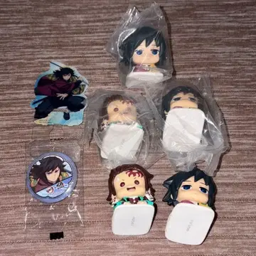 귀멸의 칼날 오넴탄 가챠 12형 토미오카 기유 카마도 탄지로 스시로