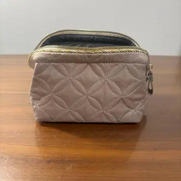 francfranc 베이지 퀼팅 파우치