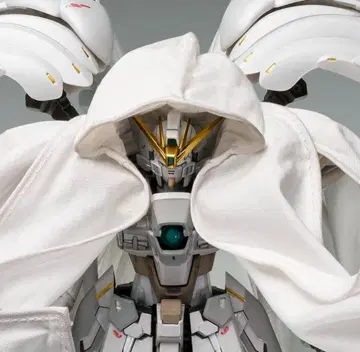 METAL COMPOSITE 윙건담 제로 클로크드 커스텀