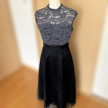 레이스 탑과 플레어 스커트 드레스 볼레로 세트