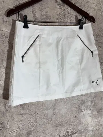 Puma 화이트 골프 스커트