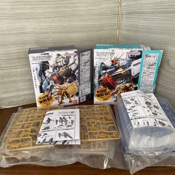 건담 아티팩트 지o와 윙 건담 미조립품