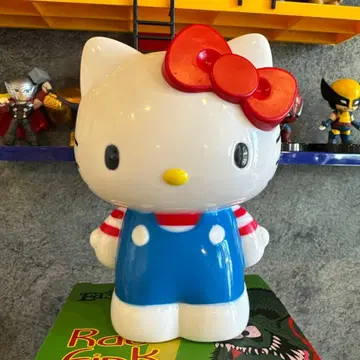 레트로 키티 필통