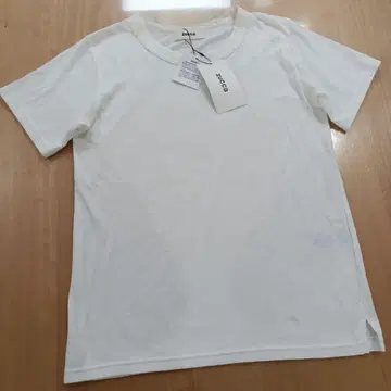 택 포함 새상품 주카 코튼 모달 저리 T셔츠 화이트