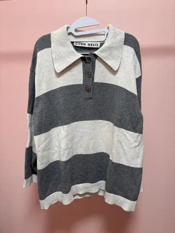 스트라이프 니트 피케 셔츠 CITEN 그레이 화이트