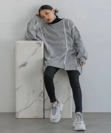 JEANASIS 크러쉬 라이크 리메이크 맨투맨