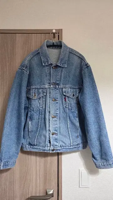 COVED PARIS 라이트 블루 데님 자켓