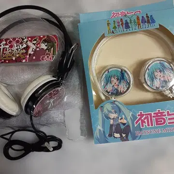 하츠네 미쿠, 헤드폰 2점 세트
