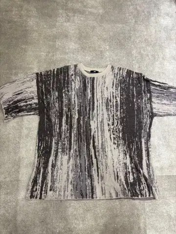 HARE 스트라이프 무늬 오버 사이즈 T셔츠