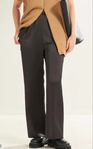 [ 새상품 ] Plage 플라주 새틴 릴렉스 팬츠 새틴 블랙 38