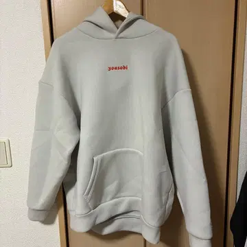YOASOBI 초창기 종이상자 후드티 초레어