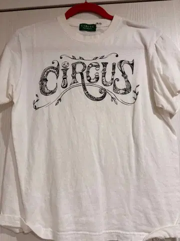 히구치 유코 T셔츠 s