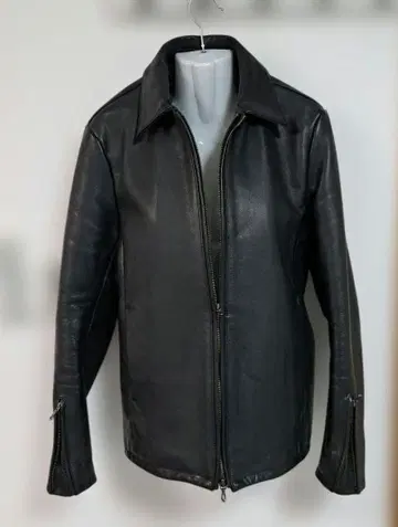 FUGA 블랙 가죽 자켓