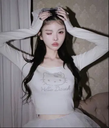 다리치 헬로키티 Hello Darich 컴팩트 롱 T셔츠