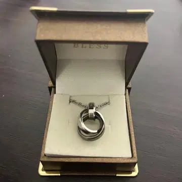 BLESS 실버 목걸이