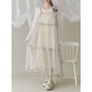 merry jenny 깅엄 시어 티어드 원피스 그레이