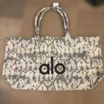 alo 꽃무늬 토트백 미사용 새상품