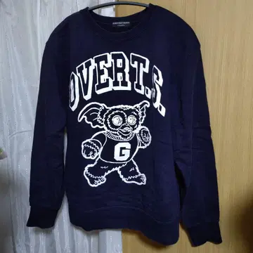 오버 더 스트라이프 그렘린 맨투맨 OVER THE STRIPES