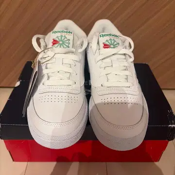 Reebok Club C 85 리복 스니커즈