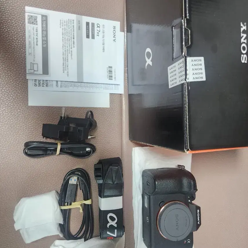 보증많이 남은 소니 a7r5 판매합니다