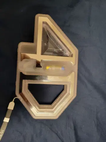 모모이로 클로버 Z의 4D 응원봉