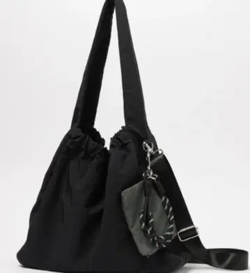 렙심 LEPSIM 참 포함 개더 숄더 블랙