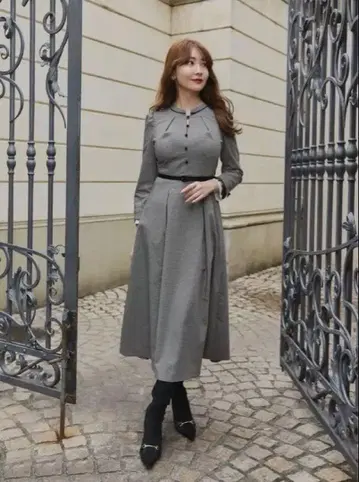 Classic Monochrome Check Midi Dress / M