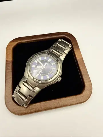 ALBA 티타늄 10BAR 방수 남성용 쿼츠 손목시계 R70