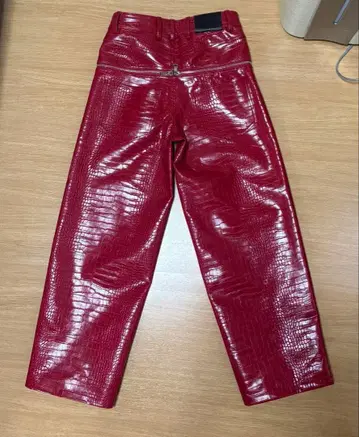 goar.archive 빨간색 악어 가죽 팬츠 S