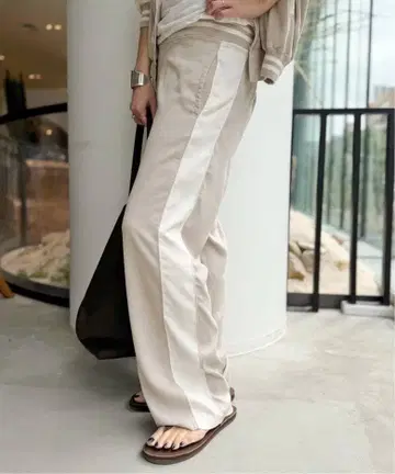 라빠르망 REMI RELIEF SUEDE LIKE PANTS 34