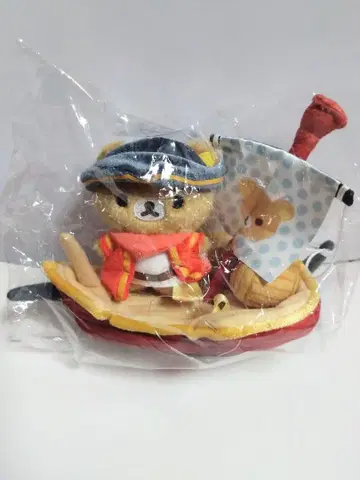 리락쿠마 장면 봉제 인형 마스코트 리라노와 애니메이션 해적 선장 해적선
