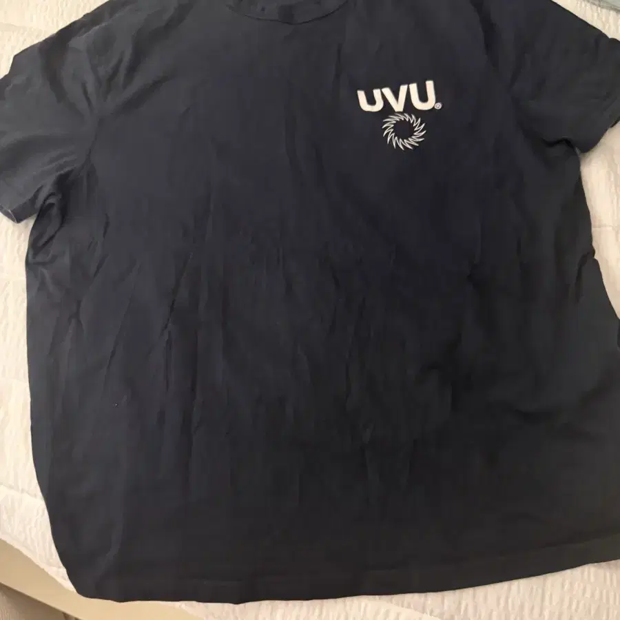 UVU Training Club T-shirt XL #uvu,#uvu티셔츠 on Bunjang Global Site.