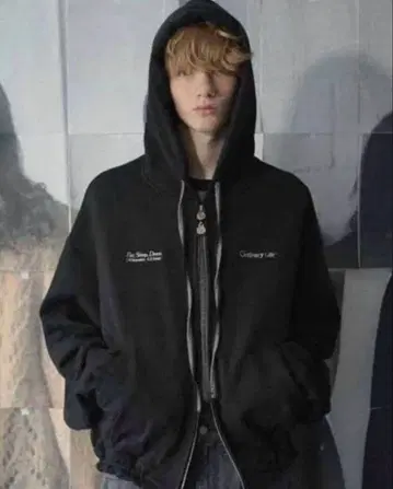 SHINYAKOZUKA ORDINARY ZIP HOODIE 블랙 M