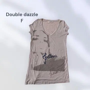 Double dazzle 반팔 티셔츠 뒷면 지퍼 디자인 개성파