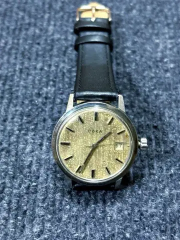 DOXA 스위스 수동 와인딩 시계