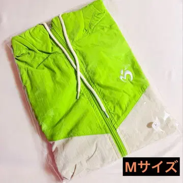 M 사이즈 미세스 젠 나일론 후드티