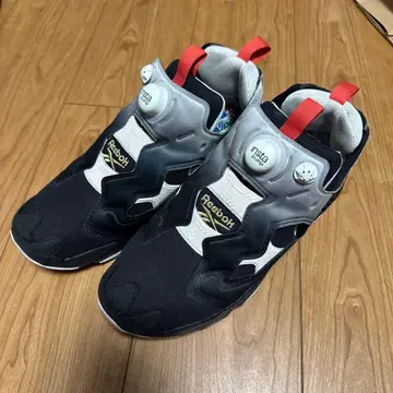 Reebok Instapump Fury 블랙/화이트