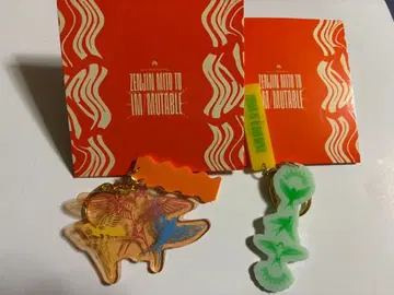 새상품 미세스 젠진 이뮤터블 랜덤 아크릴 키링 2개 세트