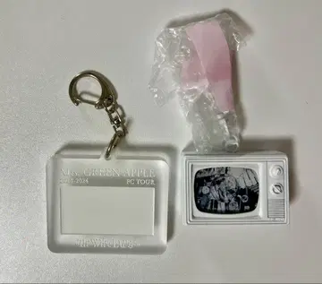 미세스 그린애플 화이트 라운지 키링 2종 세트