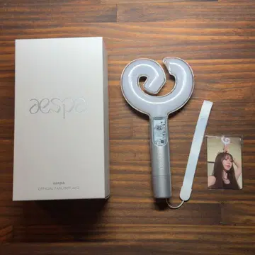 aespa 공식 응원봉 ver.2 트레이딩 카드 포함