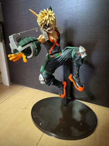 나의 히어로 아카데미아 바쿠고 카츠키 피규어