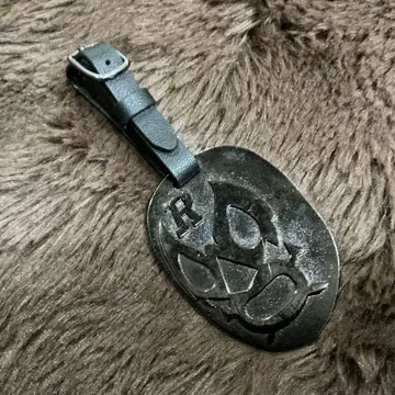 러셀노 Russeluno 명찰 금속제