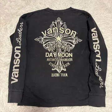 y2k VANSON 롱티 십자가 자수 DAY MOON 블랙 아메카지